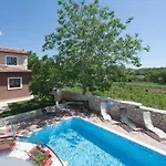 House Holiday home Cukrici