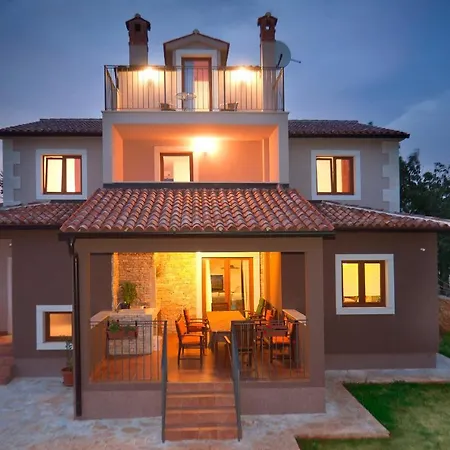 House Holiday home Cukrici
