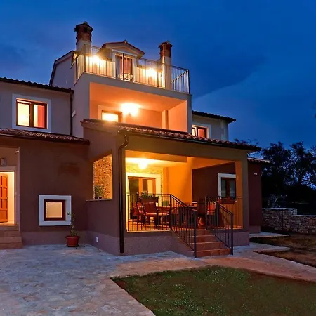 House Cukrici