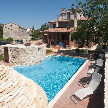 House Cukrici